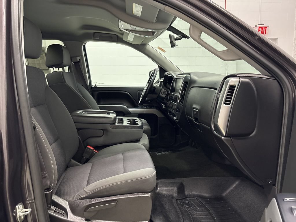 Used 2016 Chevrolet Silverado 1500 LT w/ All Star Edition AWD/4WD image 3