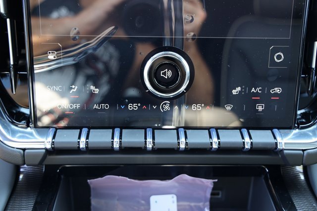 New 2026 GMC Yukon Elevation image 22