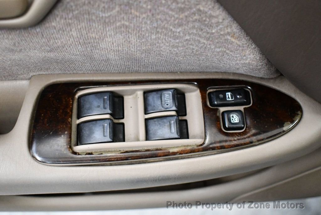 Used 1997 Toyota Camry LE image 26