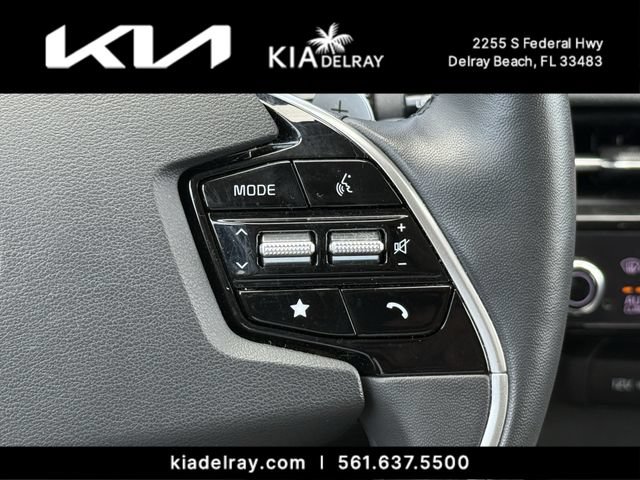 Certified 2024 Kia Niro SX Touring FWD image 31