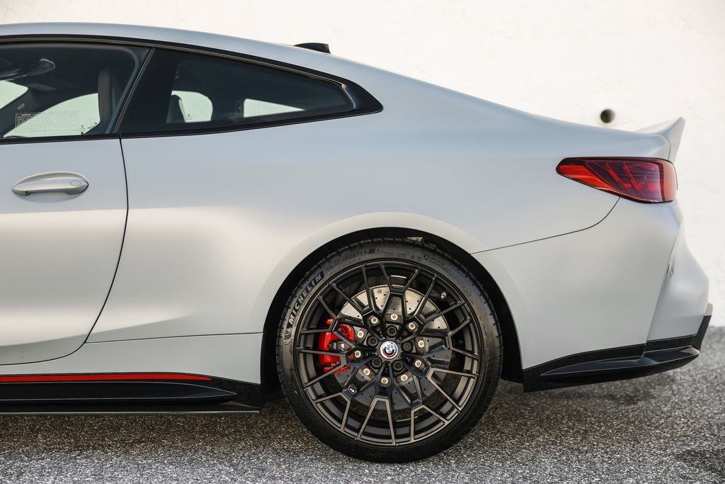 Used 2023 BMW M4 CSL RWD image 23