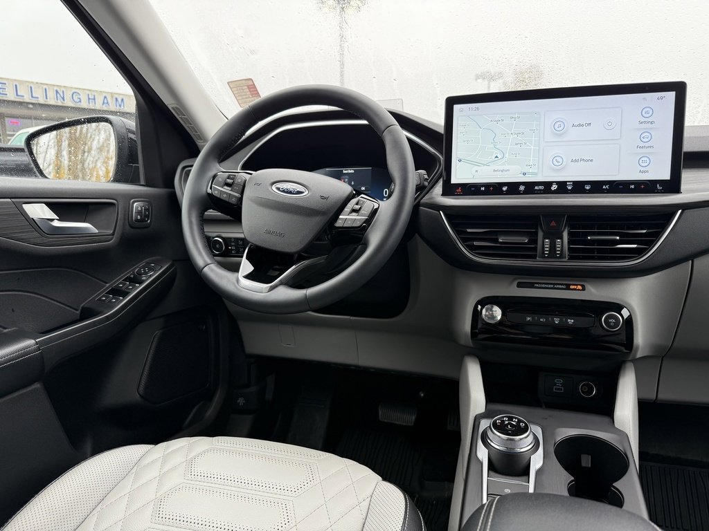 Certified 2023 Ford Escape SE w/ PHEV Premium Package image 28