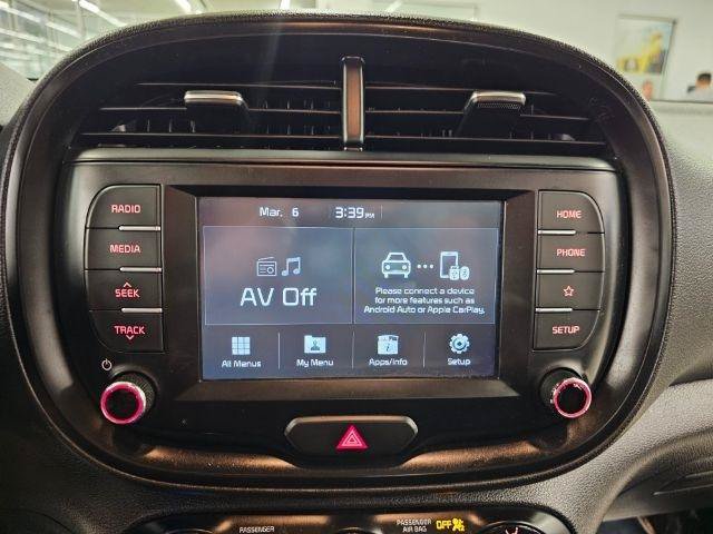 Used 2020 Kia Soul S FWD image 15