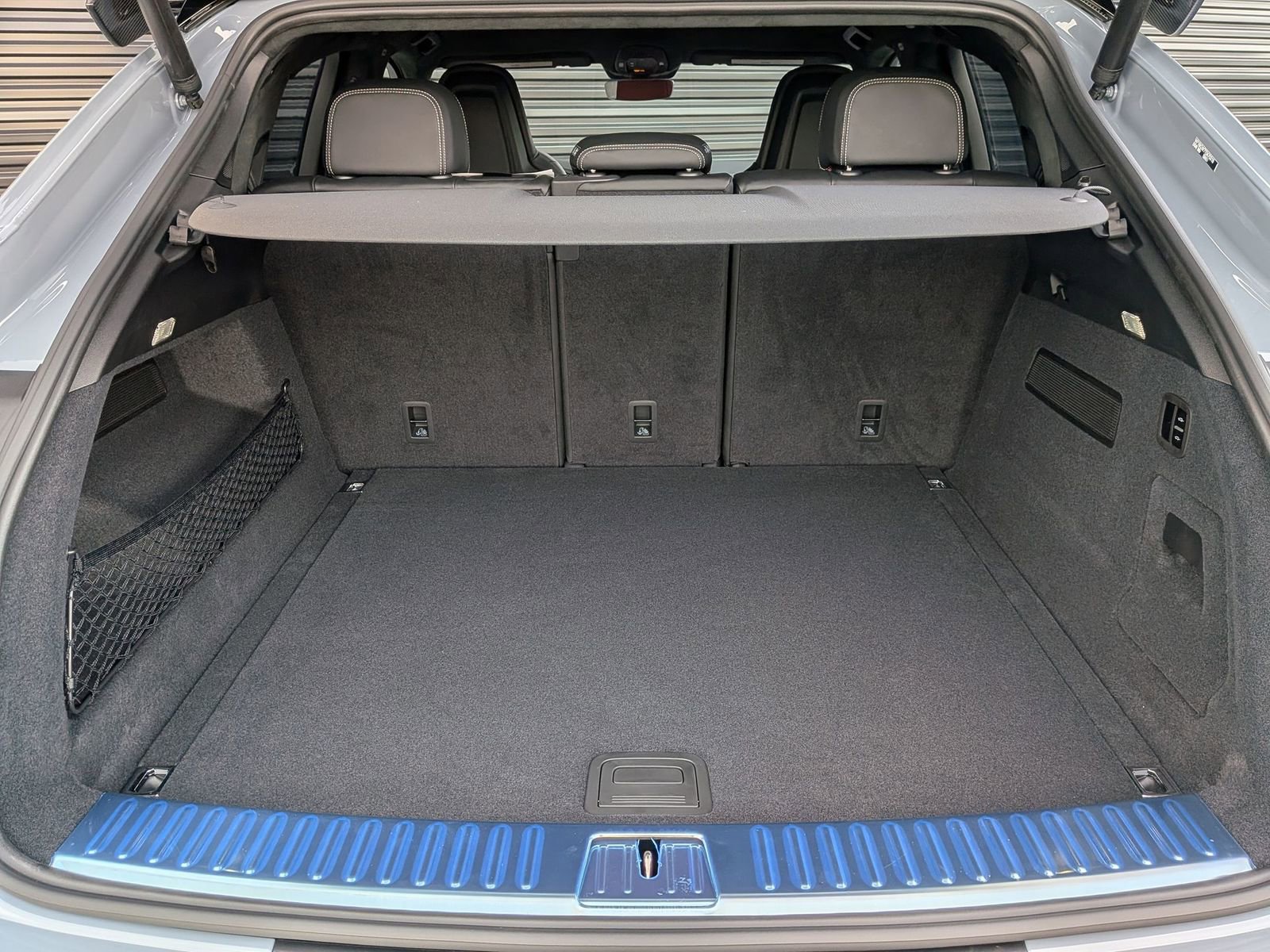 New 2026 Porsche Cayenne Turbo GT image 24