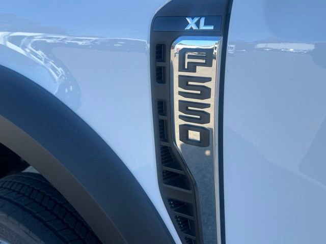 New 2026 Ford F550 4x4 Regular Cab Super Duty image 7