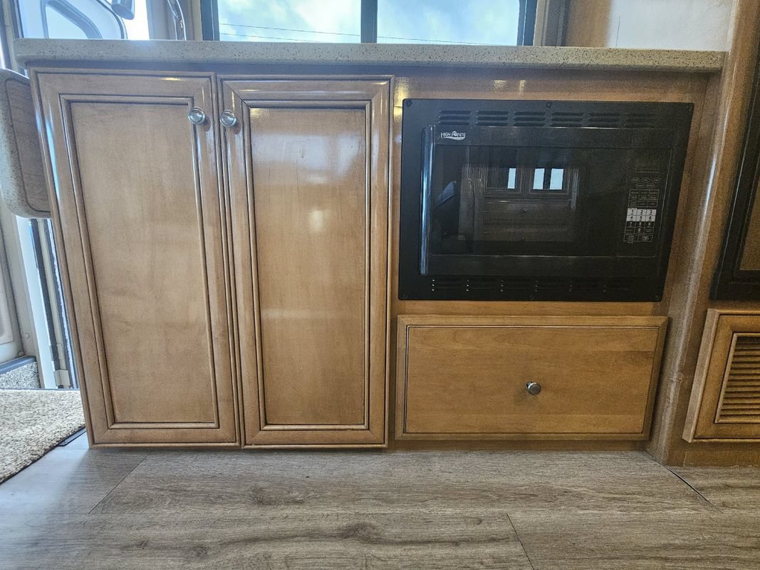 Used 2017 Mercedes-Benz Sprinter 3500 image 25