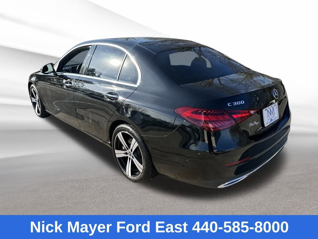 Used 2025 Mercedes-Benz C 300 4MATIC Sedan image 5