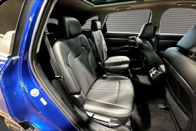 Used 2023 Kia Sorento SX FWD image 22
