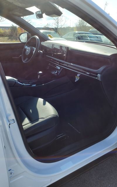 Certified 2025 Hyundai Santa Cruz SEL image 58