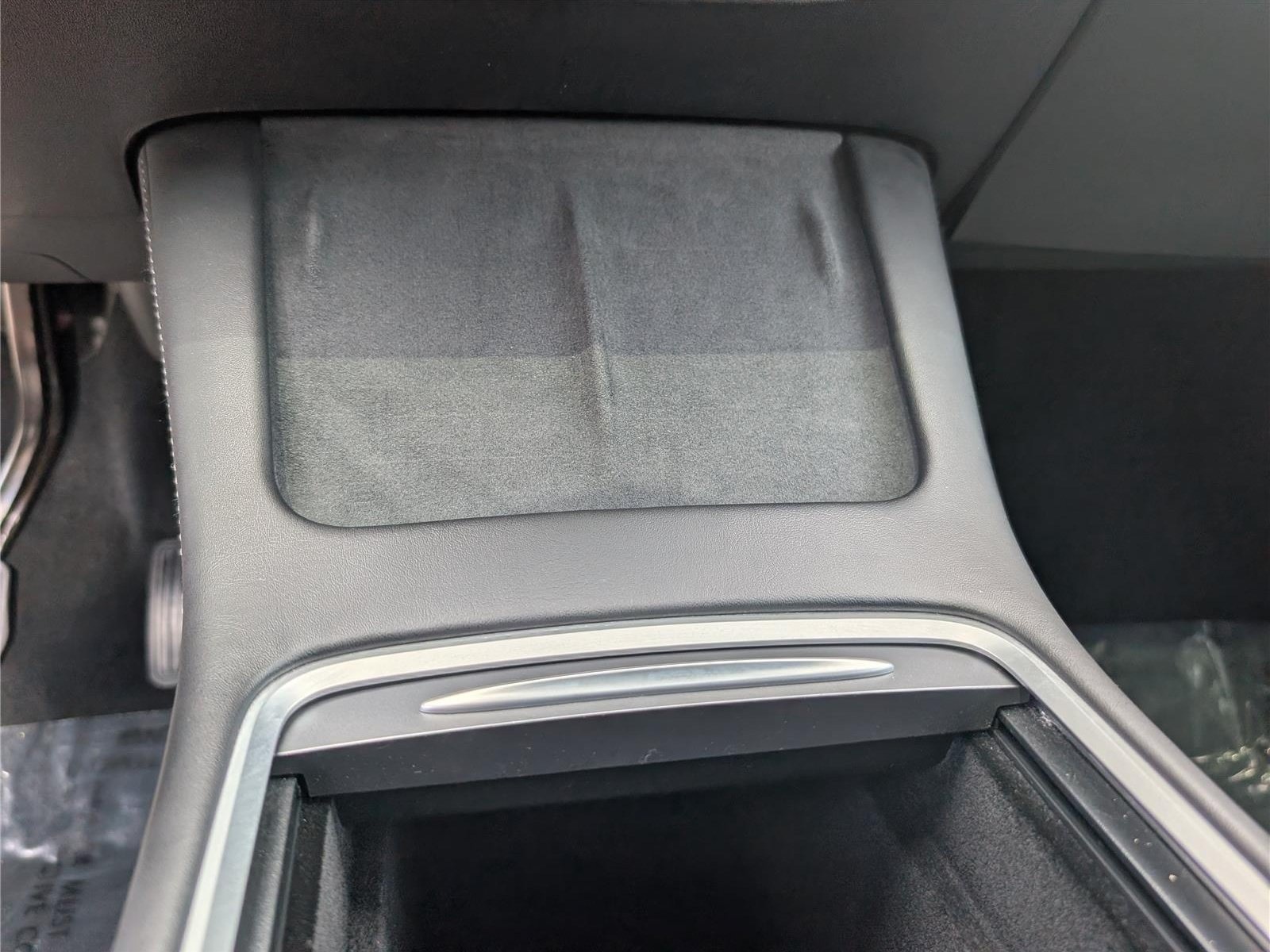 Used 2022 Tesla Model Y Long Range AWD/4WD image 24