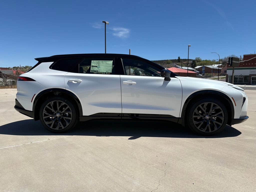 New 2026 Toyota Crown Signia AWD/4WD image 7