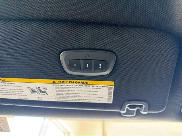 New 2027 Chrysler Pacifica Select AWD/4WD image 31