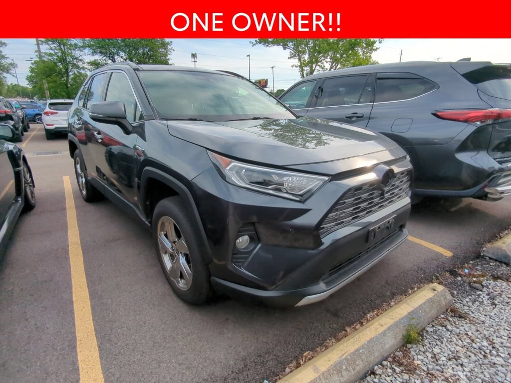 Used 2020 Toyota RAV4 Limited AWD/4WD image 3