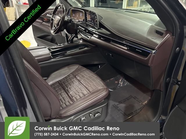 Used 2022 Cadillac Escalade ESV Premium Luxury Platinum AWD/4WD image 38