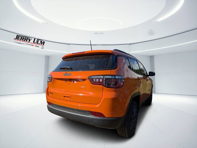 New 2026 Jeep Compass Latitude image 3