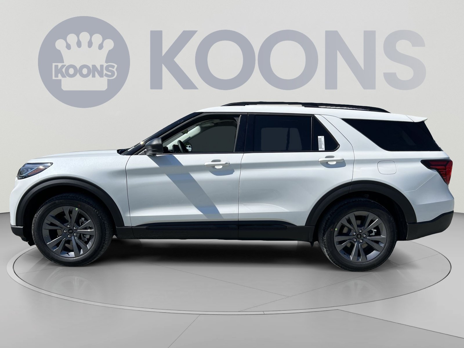 New 2026 Ford Explorer Active w/ Active Comfort Package AWD/4WD image 2
