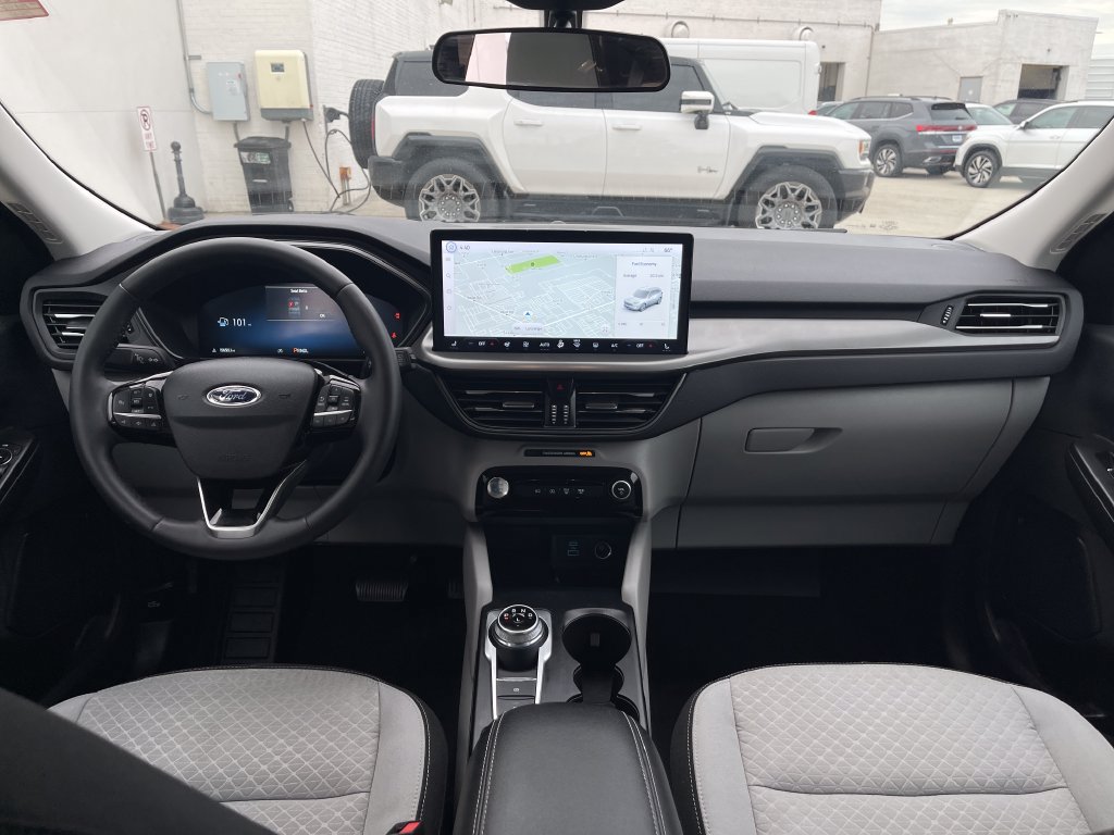 Used 2023 Ford Escape Active w/ Tech Pack #2 FWD image 25