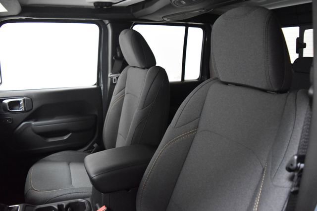 New 2025 Jeep Gladiator Willys image 11