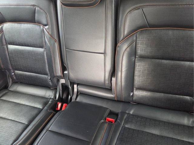 Used 2025 Lincoln Navigator L Black Label AWD/4WD image 13