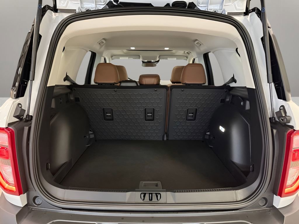 New 2025 Ford Bronco Sport Outer Banks w/ Outer Banks Tech Package+ image 36