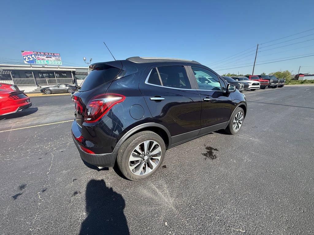 Used 2021 Buick Encore Preferred w/ Safety Package FWD image 3