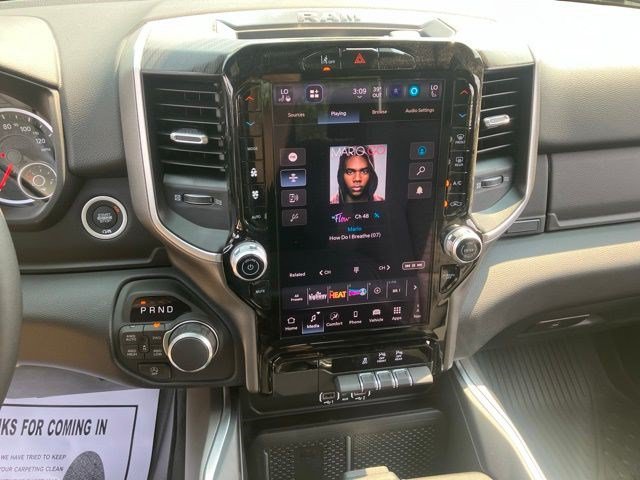 New 2026 RAM 1500 Big Horn AWD/4WD image 17