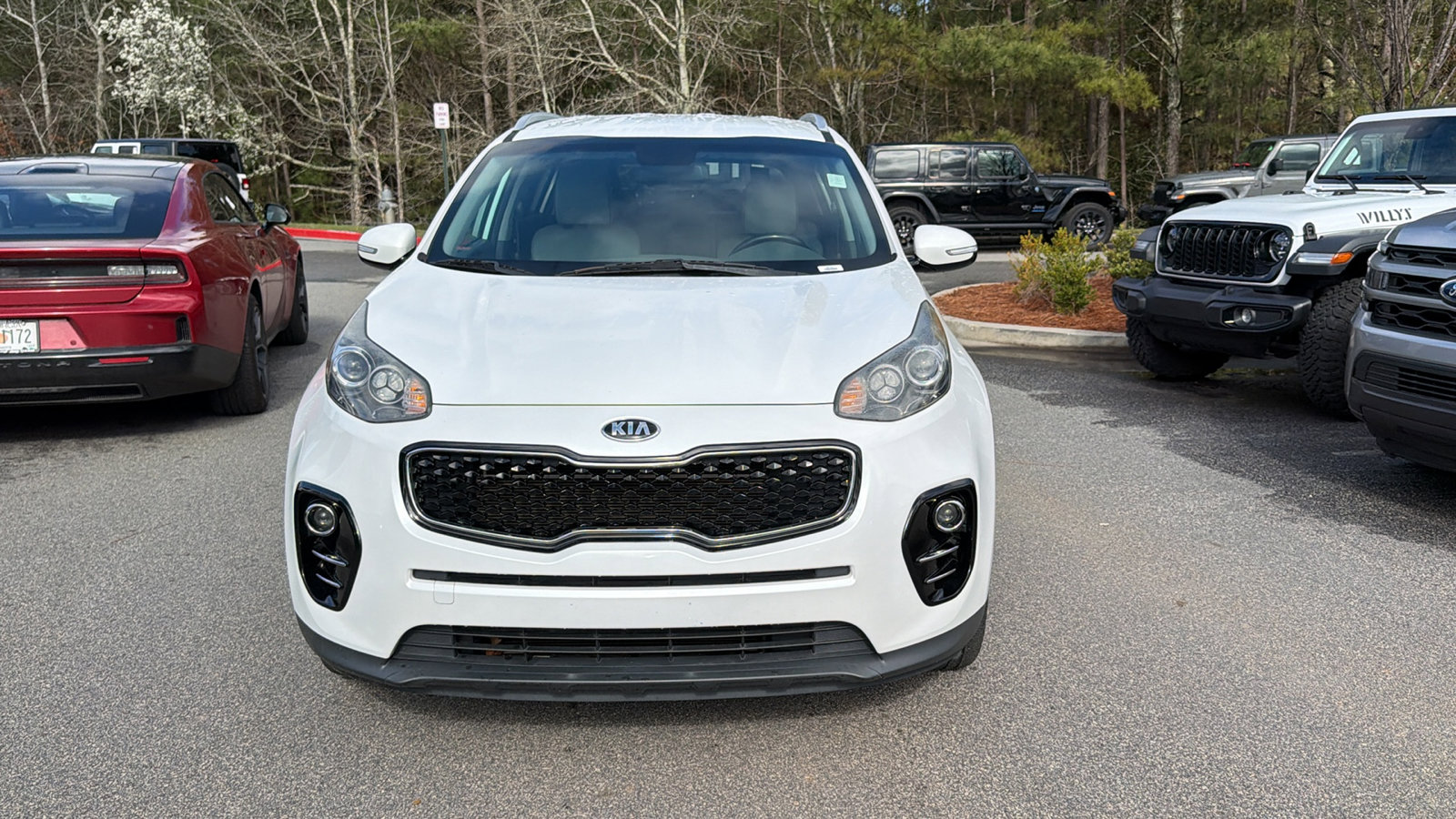 Used 2018 Kia Sportage EX image 3