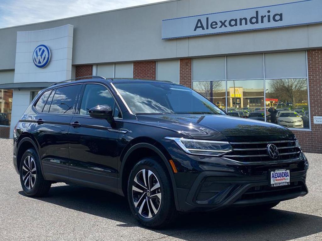 Certified 2024 Volkswagen Tiguan S