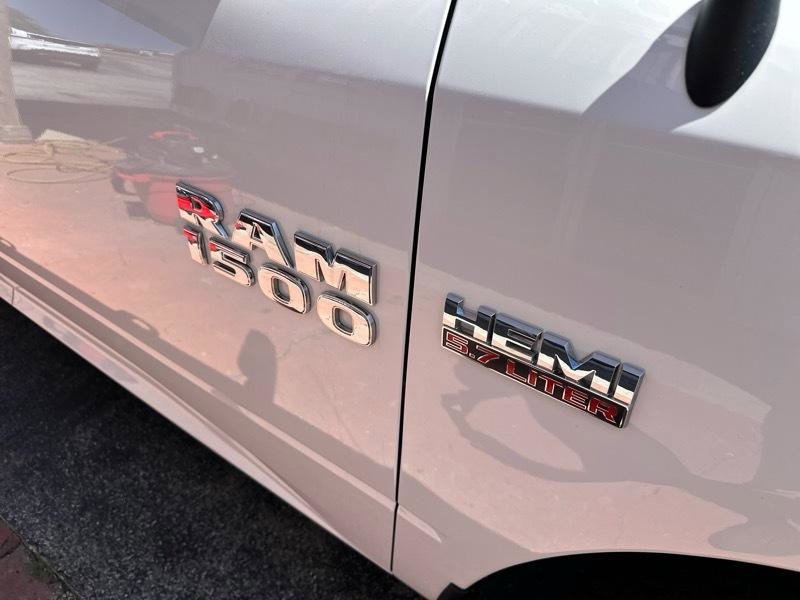 Used 2016 RAM 1500 ST w/ SXT Appearance Group image 4