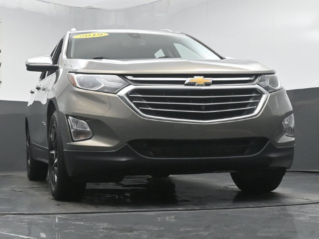 Used 2019 Chevrolet Equinox Premier FWD image 3