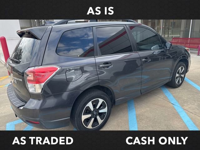 Used 2018 Subaru Forester 2.5i Premium w/ All-Weather Package image 5