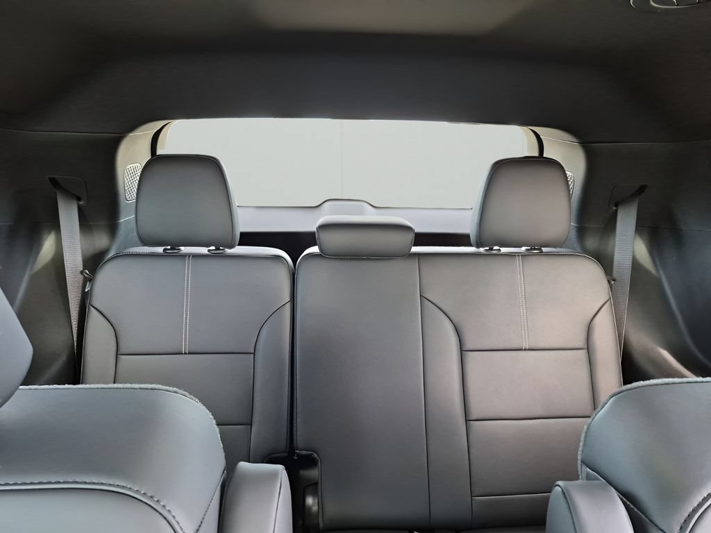 New 2026 GMC Acadia Elevation w/ Black Edition FWD image 29