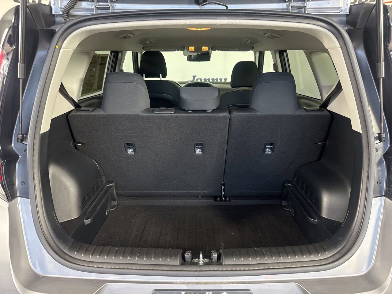 Used 2025 Kia Soul LX FWD image 23