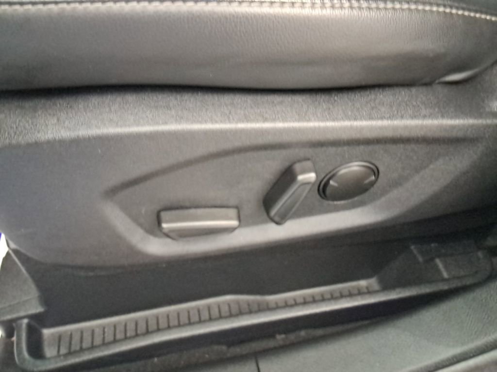 Used 2024 Ford Edge SEL image 19