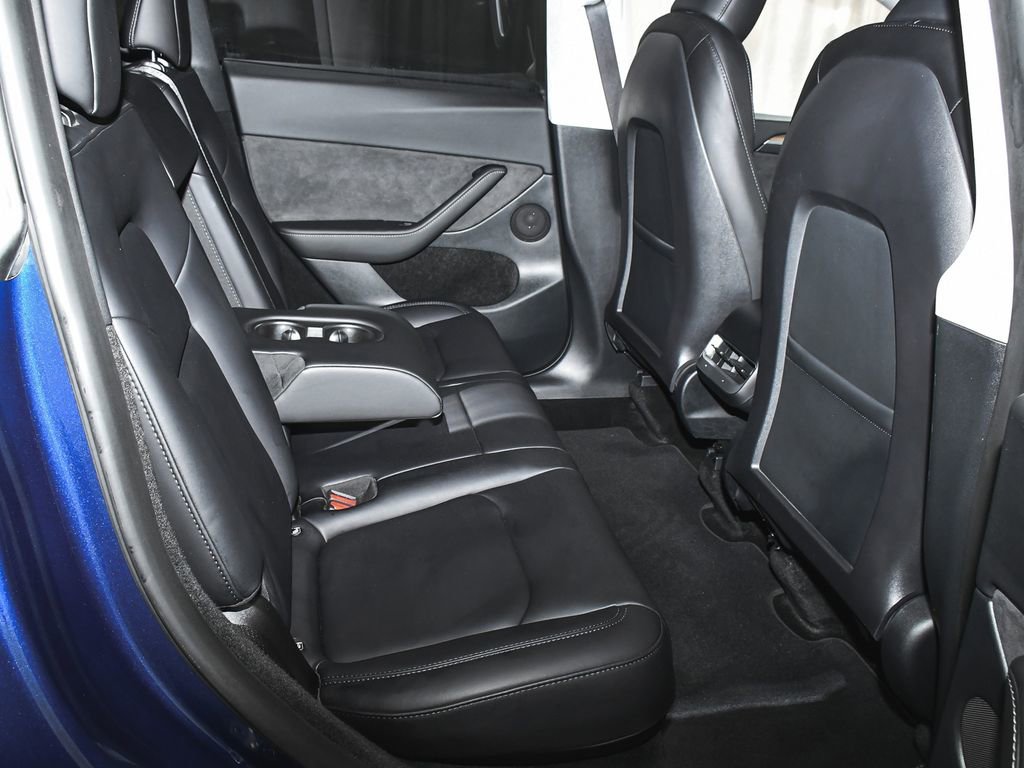 Used 2023 Tesla Model Y Performance AWD/4WD image 47