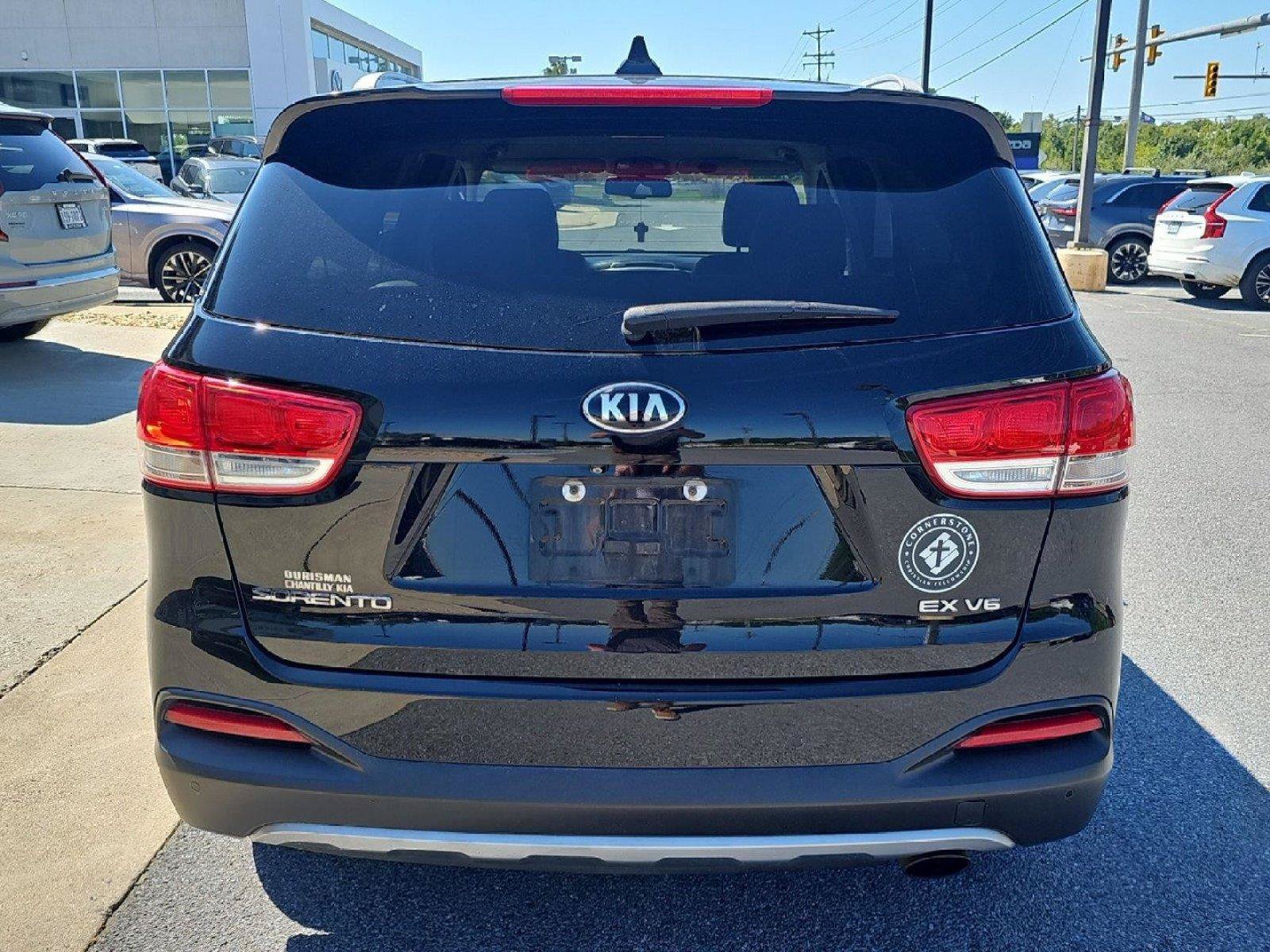 Used 2017 Kia Sorento EX AWD/4WD image 31