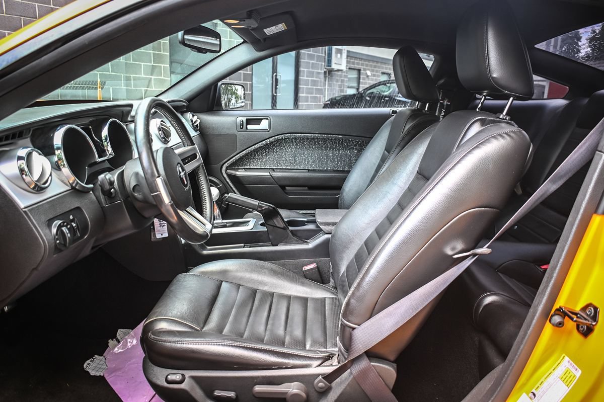 Used 2007 Ford Mustang GT Premium RWD image 8