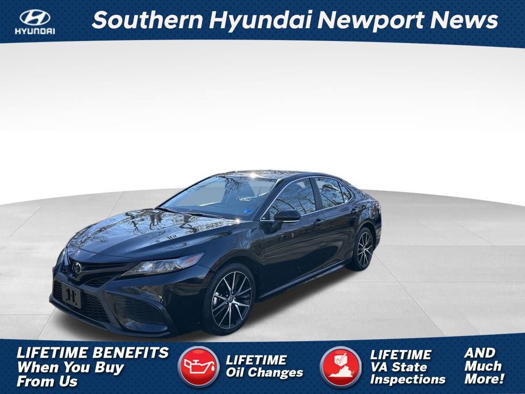 Used 2024 Toyota Camry SE