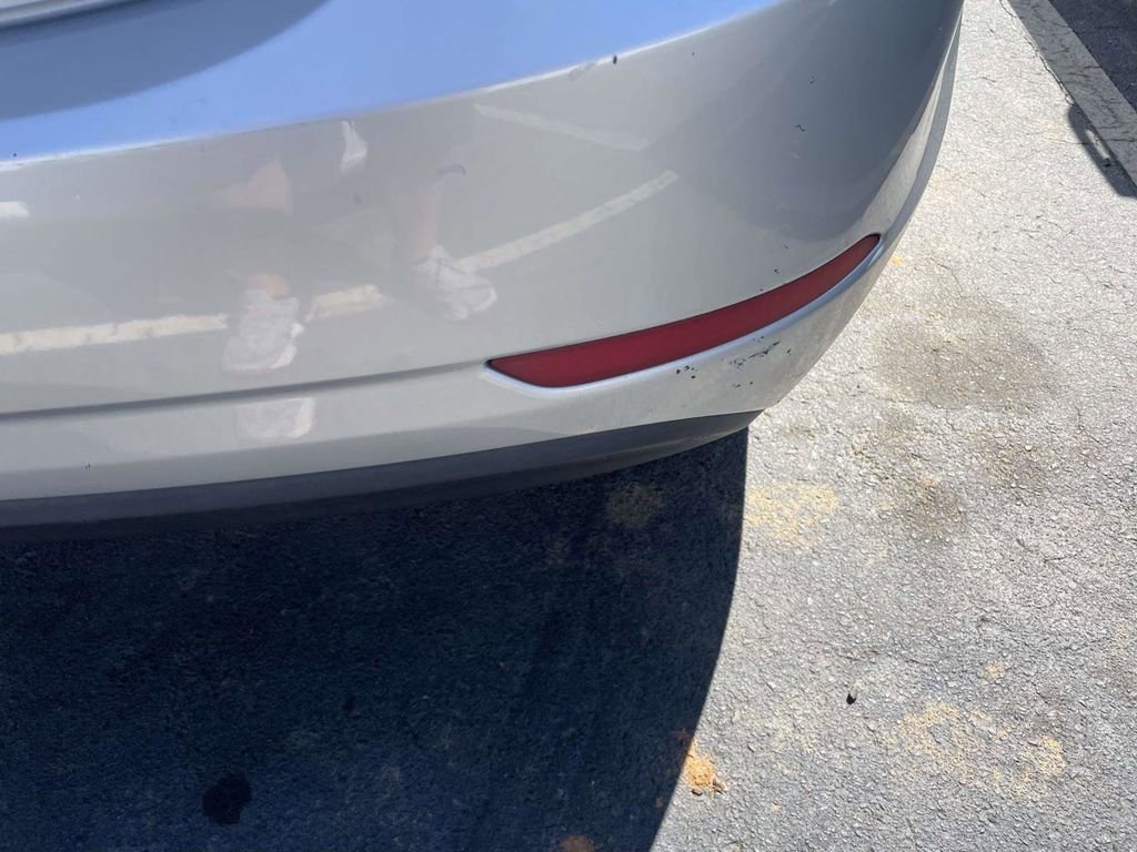 Used 2016 Hyundai Elantra SE FWD image 26