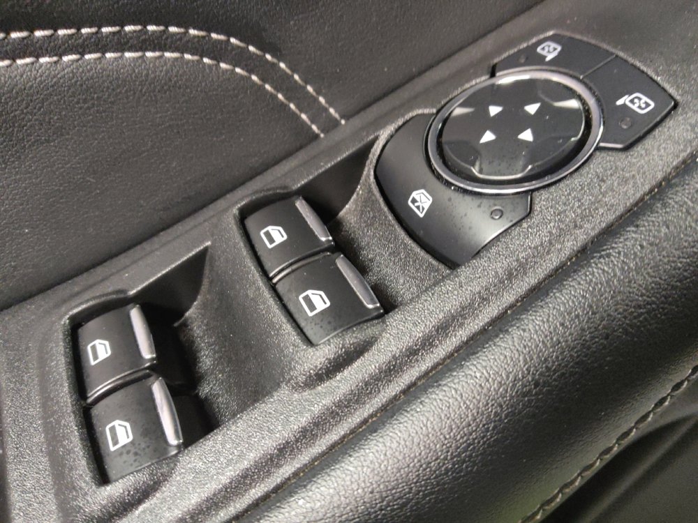Used 2024 Ford Edge Titanium image 27