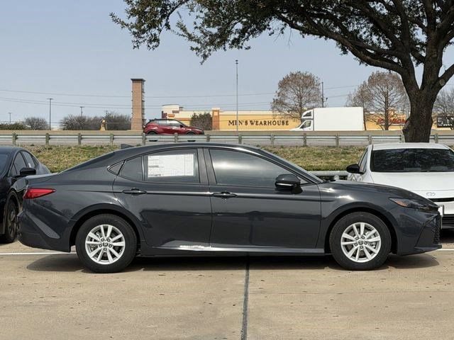 Used 2026 Toyota Tacoma SR5 image 3