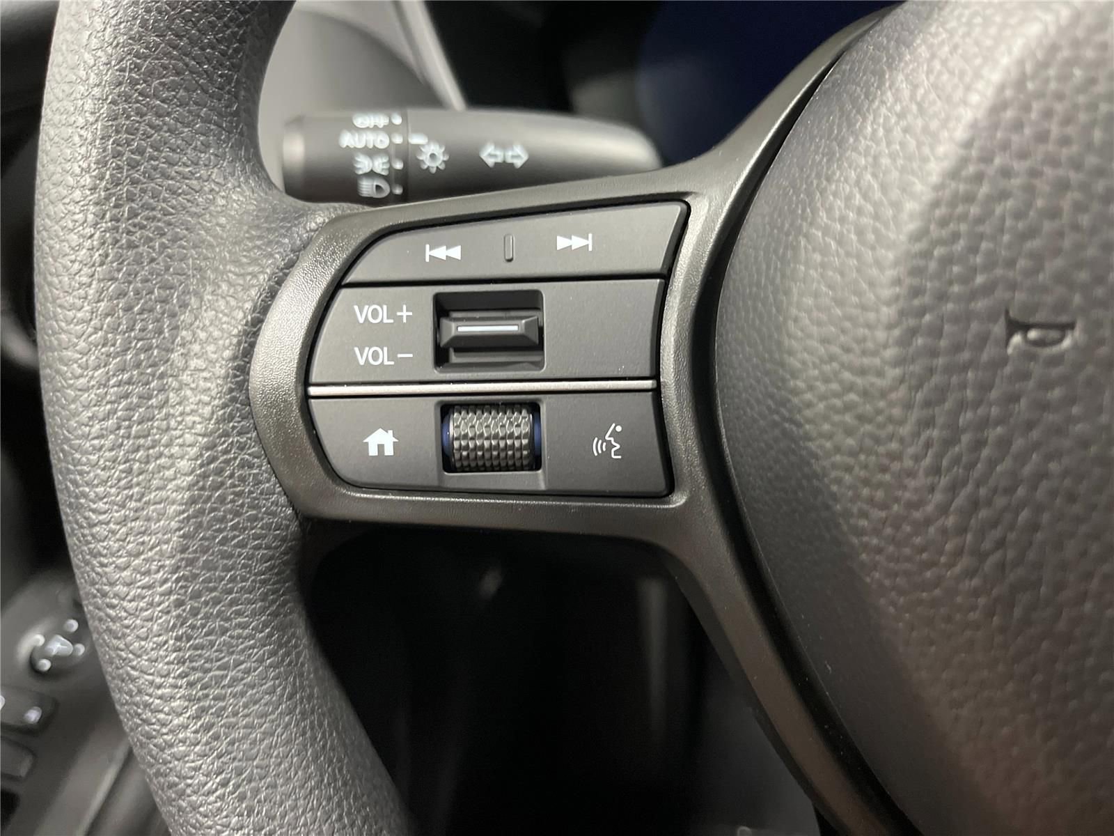 New 2027 Honda HR-V LX image 15