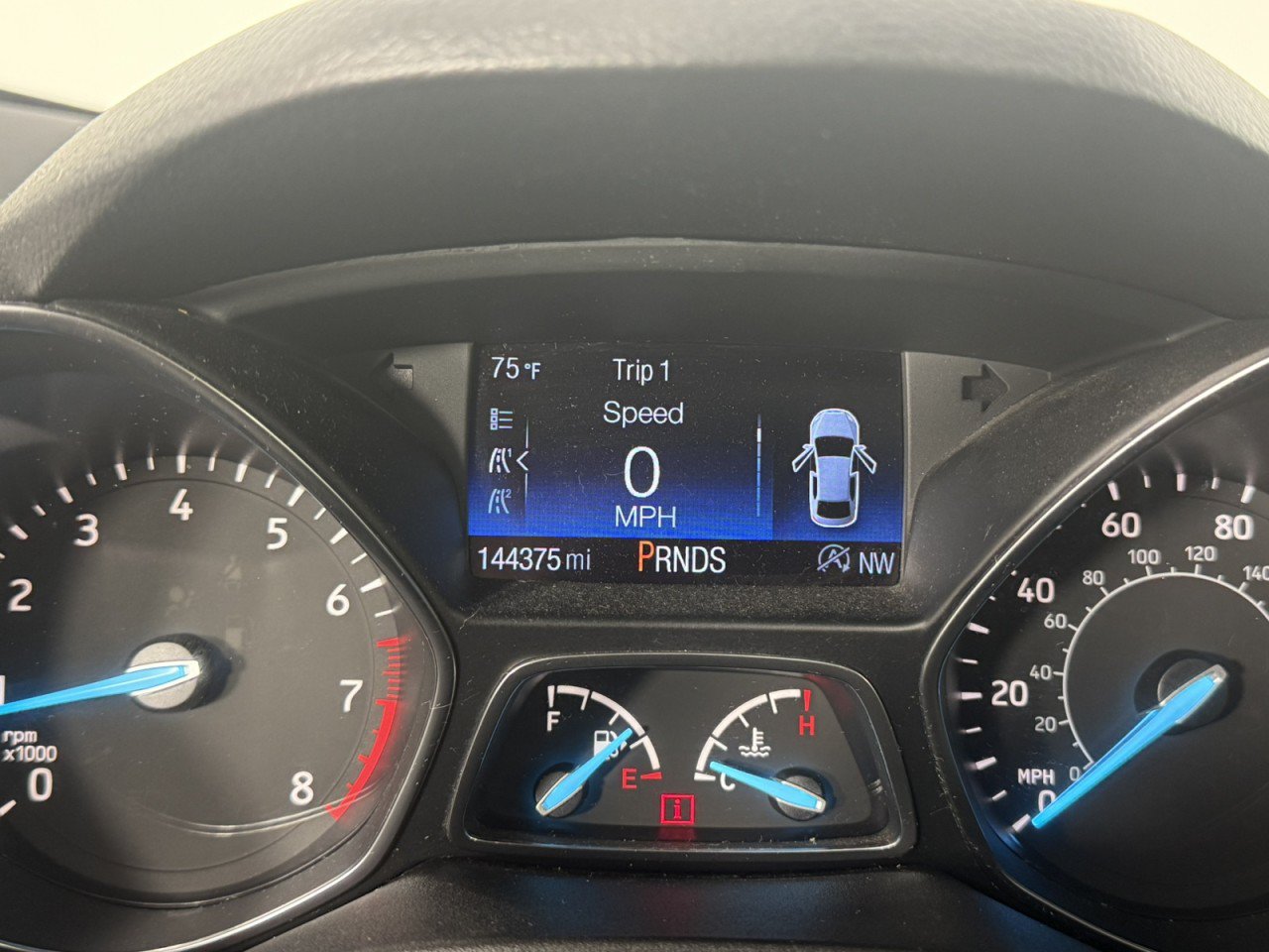 Used 2019 Ford Escape Titanium AWD/4WD image 18