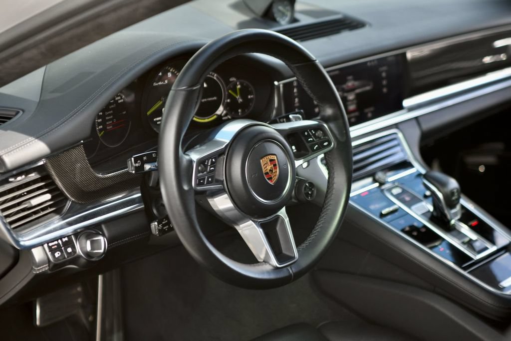 Used 2018 Porsche Panamera Turbo S AWD/4WD image 31