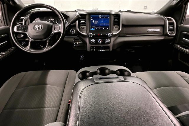 Used 2024 RAM 3500 Big Horn AWD/4WD image 19