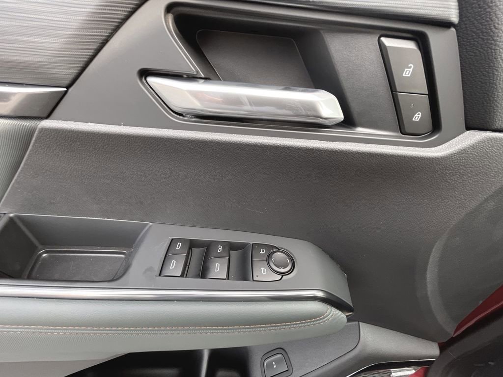 New 2026 GMC Acadia AT4 w/ Luxury Package image 31