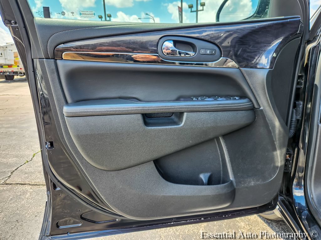 Used 2017 Buick Enclave Leather w/ Enclave Sport Touring Edition AWD/4WD image 17