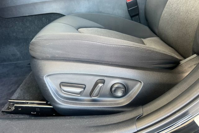 Used 2023 Toyota Camry LE FWD image 13