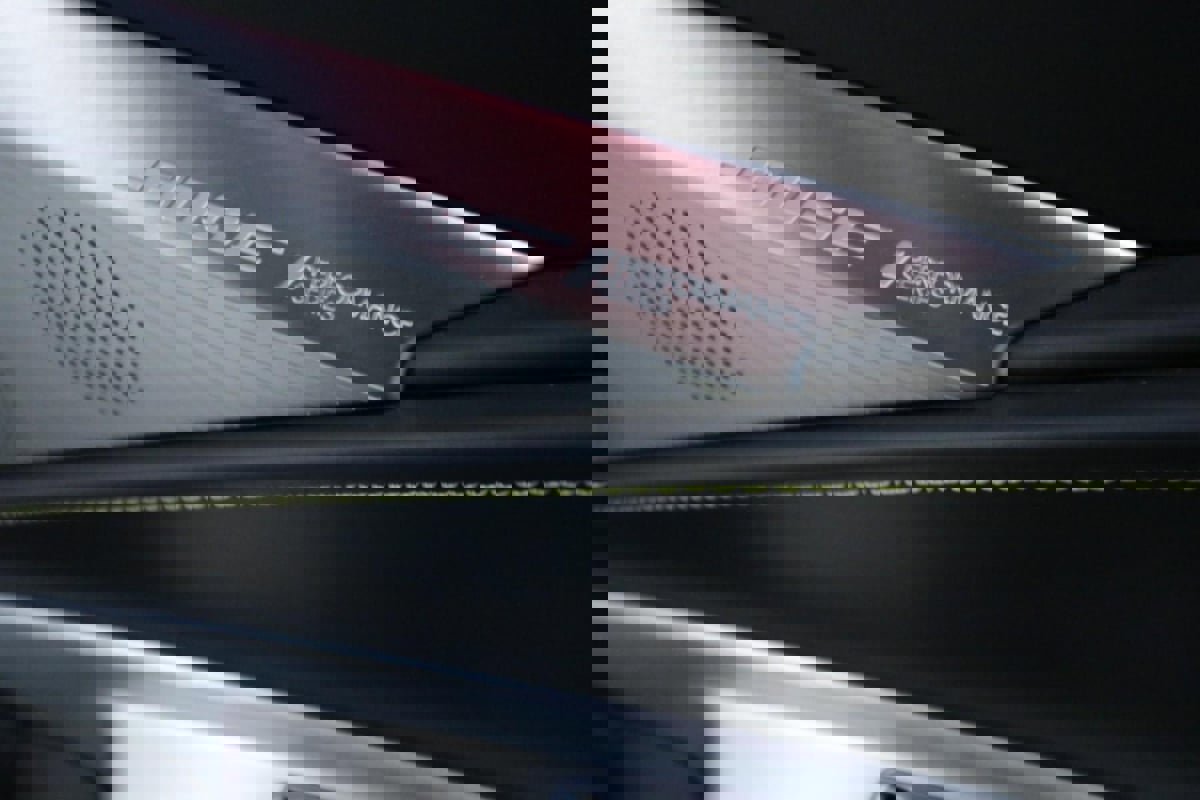 Used 2022 Chevrolet Corvette Stingray Premium Cpe w/ Z51 Performance Package image 32