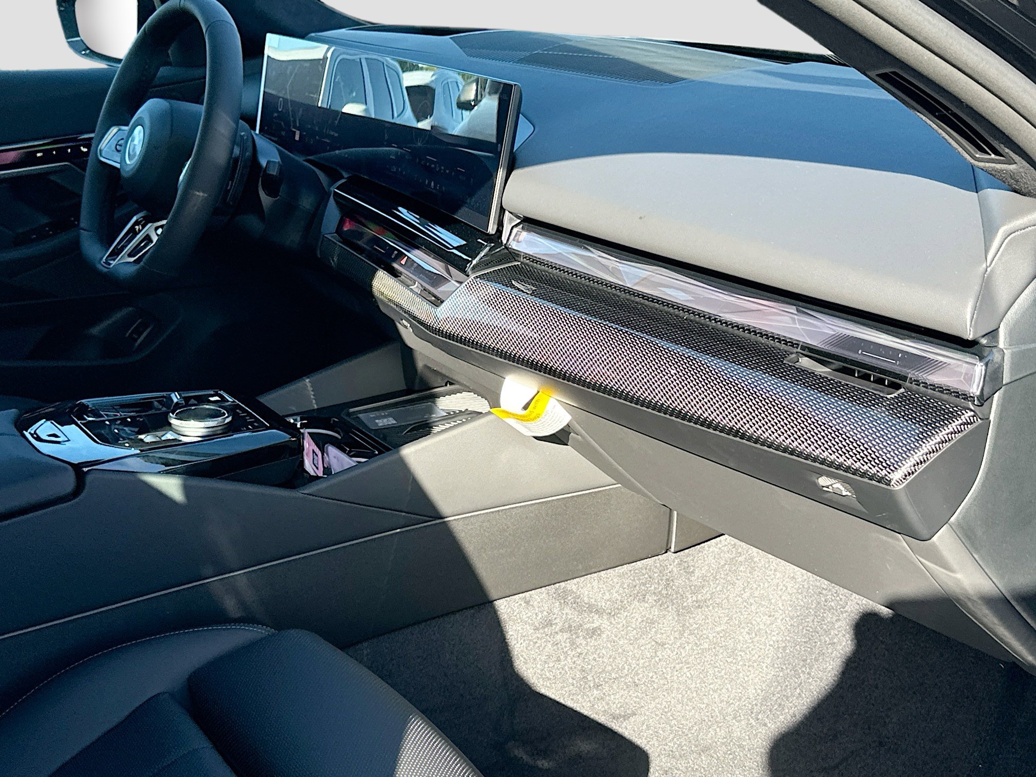 New 2026 BMW 540i xDrive w/ M Sport Package image 24